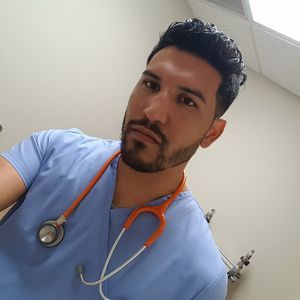 Meet your Posher, Héctor